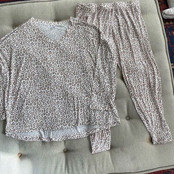 Nordstrom Pajama Set Animal Print Mocha Pink￼ Long Sleeve L - Picture 1 of 8